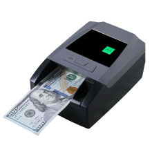 R100 US dollar in 4 orientations counting machine